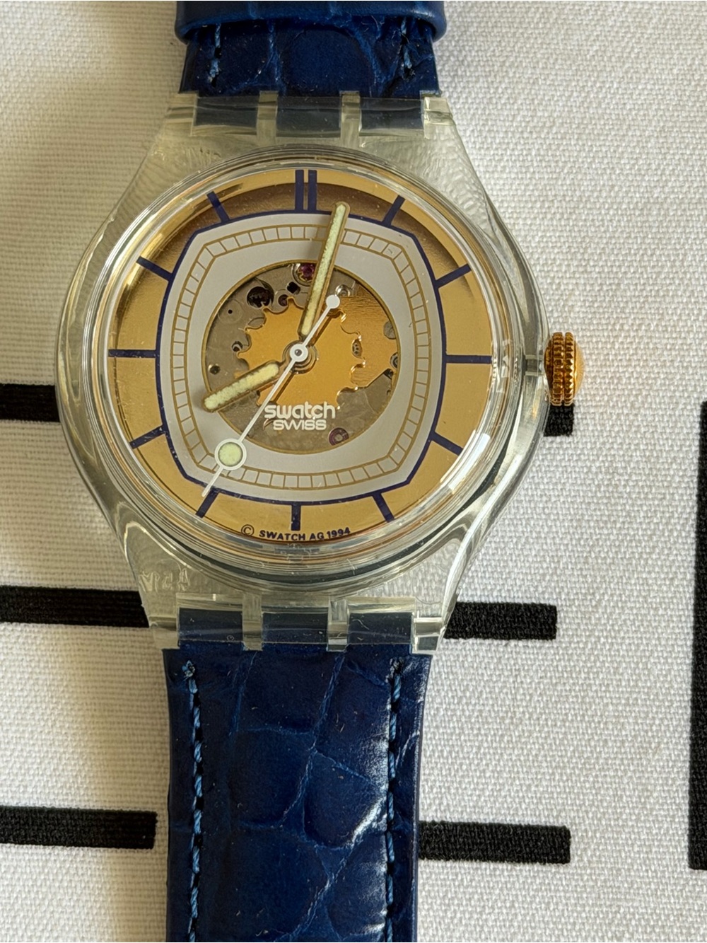 Swatch Hidden View SAK117 Automatic Skeleton
Watch 1995  New old stock